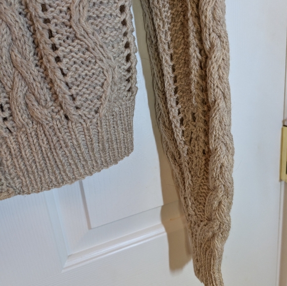 Vintage Liz Claiborne Cable Knit Tan Sweater - Picture 6 of 8